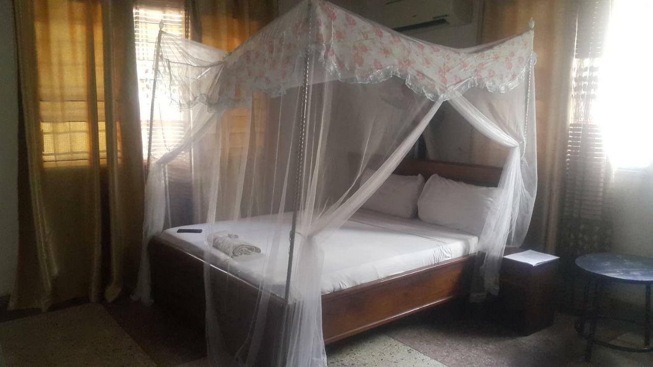 Kituri Royal Annex Bed & Breakfast Dar es Salaam Exterior foto